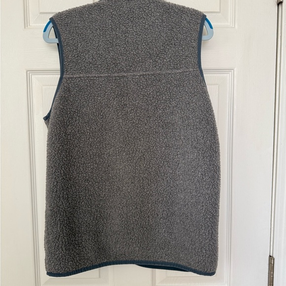 Patagonia Charcoal Fleece Vest - Picture 2 of 7